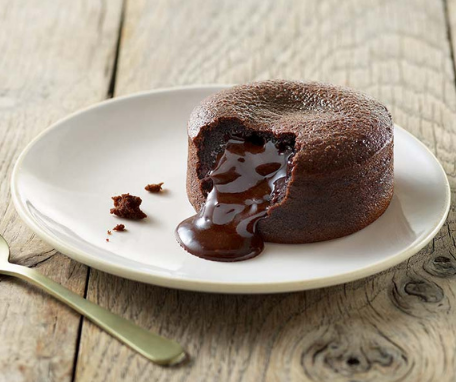 Moelleux coeur coulant chocolat : le dessert toutes saisons